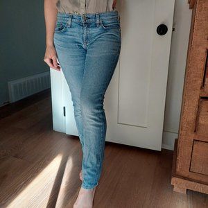 rag and bone light wash jeans - sz 26